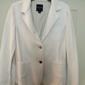NWT. Never Worn. Size 14 - Insight New York White Blazer